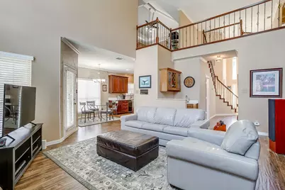 2801 Pomponessett Drive, Arlington, TX 76001 - Photo 5