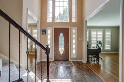 2801 Pomponessett Drive, Arlington, TX 76001 - Photo 3