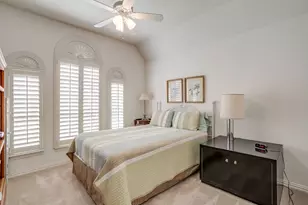 2801 Pomponessett Dr, Arlington, TX 76001 - Photo 31