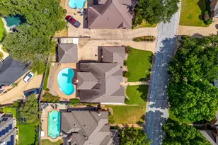 2801 Pomponessett Dr, Arlington, TX 76001 - Photo 39