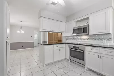 105 Alsbury Boulevard, Burleson, TX 76028 - Photo 17