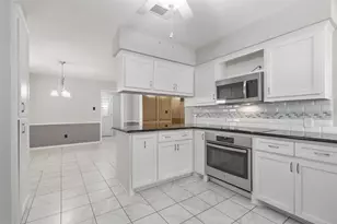 105 Alsbury Blvd, Burleson, TX 76028 - Photo 17