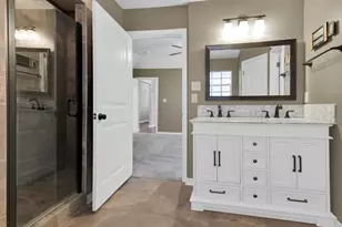 1803 Woodland Park Dr, Denison, TX 75020 - Photo 11