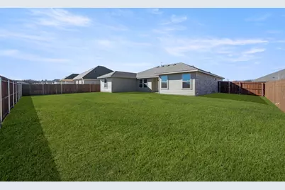 504 Diamond Drive, Azle, TX 76020 - Photo 25