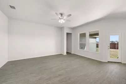 504 Diamond Drive, Azle, TX 76020 - Photo 9