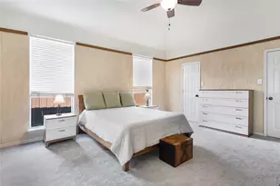 2401 Manchester Dr, Carrollton, TX 75006 - Photo 17