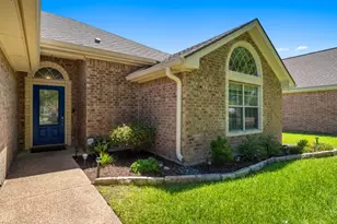 2800 Concho Bend Dr, Waco, TX 76712 - Photo 3