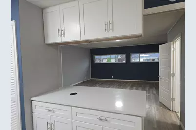 1818 E Lovers Lane, Arlington, TX 76010 - Photo 5