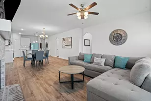 341 Saltmeadow Ln, Red Oak, TX 75154 - Photo 11