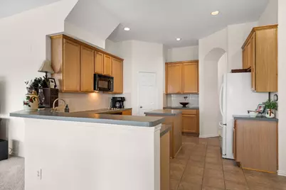 10903 Robincreek Lane, Frisco, TX 75035 - Photo 7