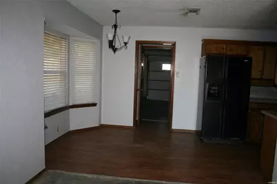 2205 Towne North Drive, Cleburne, TX 76033 - Photo 5