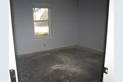 2205 Towne North Drive, Cleburne, TX 76033 - Photo 7