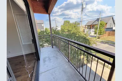 1931 N Prairie Avenue #2, Dallas, TX 75204 - Photo 11