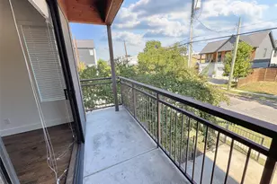 1931 N Prairie Ave, Dallas, TX 75204 - Photo 11