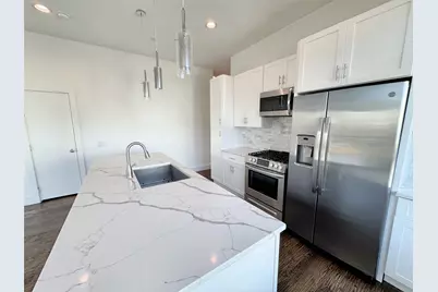 1931 N Prairie Avenue #2, Dallas, TX 75204 - Photo 9