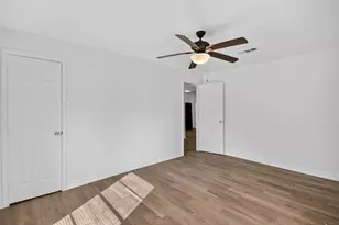 406 N Burdette Ave, Sherman, TX 75090 - Photo 11