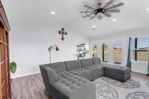 3050 Wolf Front Rd, Van Alstyne, TX 75495 - Photo 23