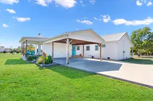 3050 Wolf Front Rd, Van Alstyne, TX 75495 - Photo 3