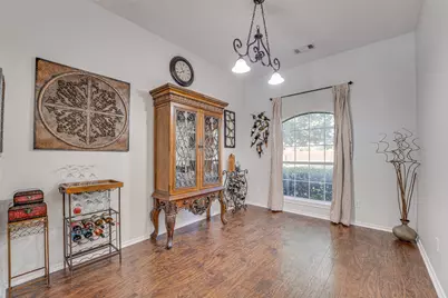 300 Springfield Lane, Red Oak, TX 75154 - Photo 3