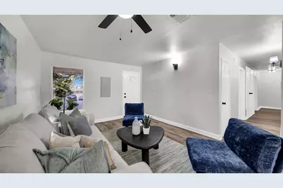 4310 Lucero Drive, Granbury, TX 76048 - Photo 9