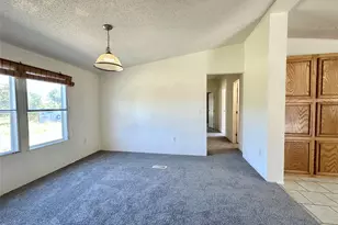 912 Partridge Ct, Granbury, TX 76049 - Photo 11