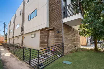 5810 Bryan Parkway #100, Dallas, TX 75206 - Photo 1