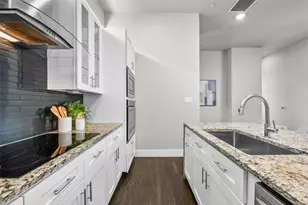 5810 Bryan Pkwy, Dallas, TX 75206 - Photo 13