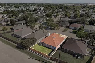 5603 Alicante Dr, Arlington, TX 76017 - Photo 27