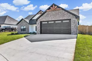 960 Gallant Fox Rd, Hewitt, TX 76643 - Photo 3