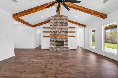 960 Gallant Fox Road, Hewitt, TX 76643 - Photo 7