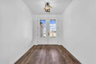 960 Gallant Fox Rd, Hewitt, TX 76643 - Photo 5