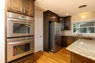 6401 Drury Ln, Fort Worth, TX 76116 - Photo 13