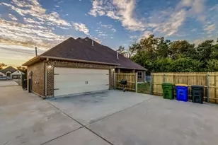 200 Waynell St, White Settlement, TX 76108 - Photo 33