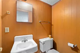 2302 11th St, Brownwood, TX 76801 - Photo 35