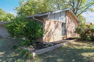 2302 11th St, Brownwood, TX 76801 - Photo 37