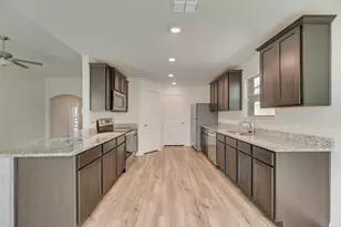 124 Morning Glory, Sanger, TX 76266 - Photo 11