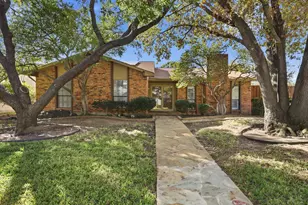 303 Woodhurst Dr, Coppell, TX 75019 - Photo 1
