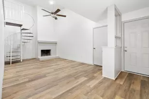 2003 Fleur De Lis Ct, Arlington, TX 76012 - Photo 7