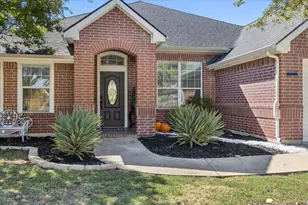 6552 Fairview Dr, Watauga, TX 76148 - Photo 1