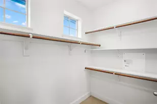 6748 Plaza Via, Irving, TX 75039 - Photo 17