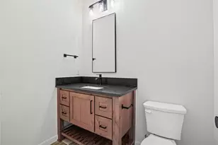 2012 Skylane Dr, Granbury, TX 76049 - Photo 35