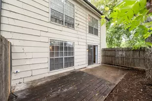 4901 Bryce Ave, Fort Worth, TX 76107 - Photo 23