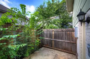 1500 Lipscomb St, Fort Worth, TX 76104 - Photo 19