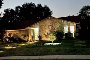 37 Merrie Cir, Richardson, TX 75081 - Photo 3