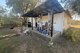 511 W Navasota St, Groesbeck, TX 76642 - Photo 17