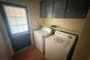 511 W Navasota St, Groesbeck, TX 76642 - Photo 9