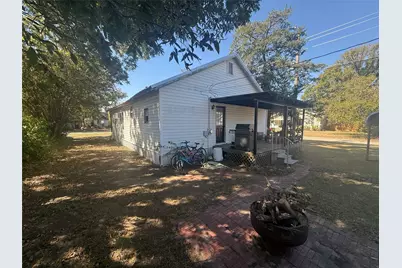 511 W Navasota Street, Groesbeck, TX 76642 - Photo 15