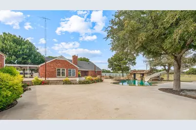 9651 County Road 99 S, Vernon, TX 76384 - Photo 27