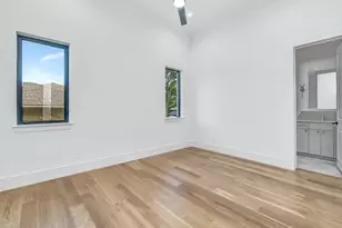 4633 Willow Ln, Dallas, TX 75244 - Photo 25