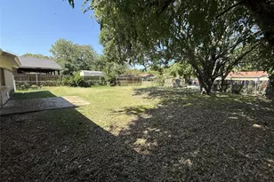 1453 Shorecrest Dr, Garland, TX 75040 - Photo 21